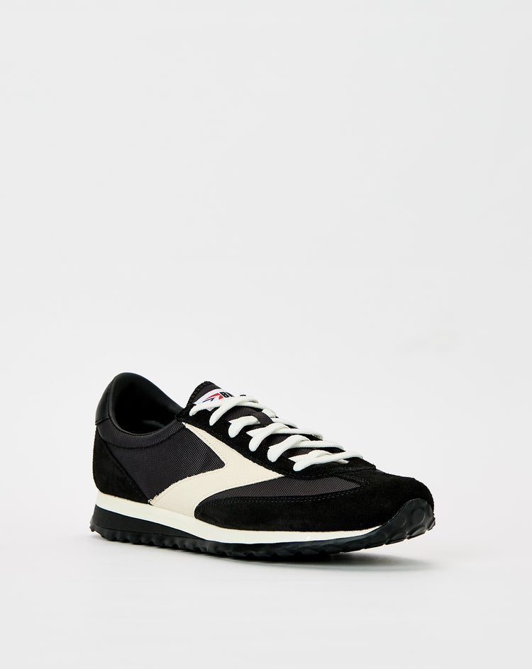 Brooks Vanguard - XHIBITION
