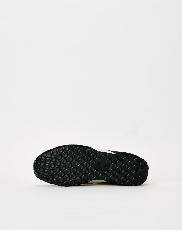 Brooks Vanguard - XHIBITION