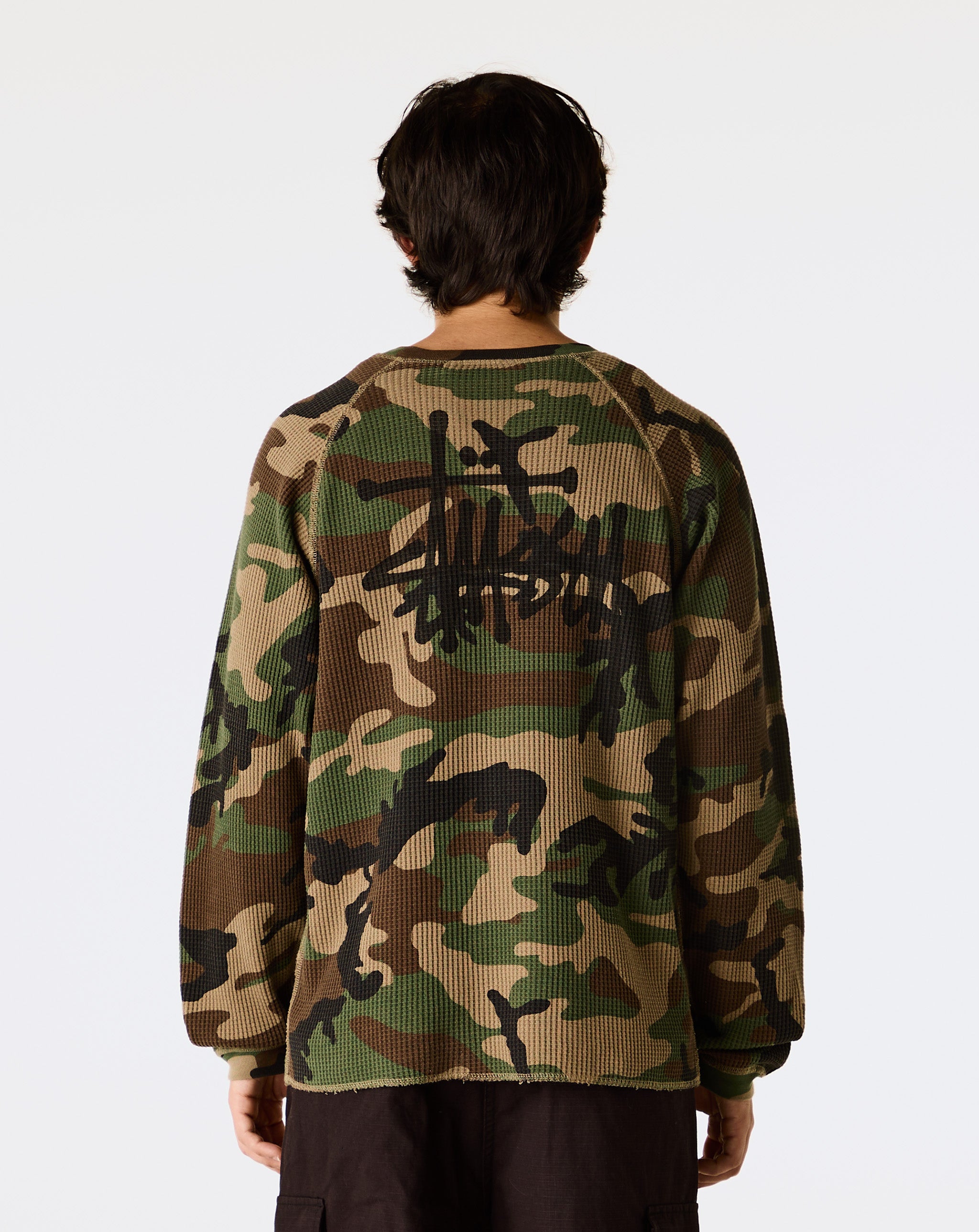 BASIC STÜSSY THERMAL WOODLAND CAMO XL Stussy Raglan Thermal Basic Stock Crew Woodland Camo – LESS 17