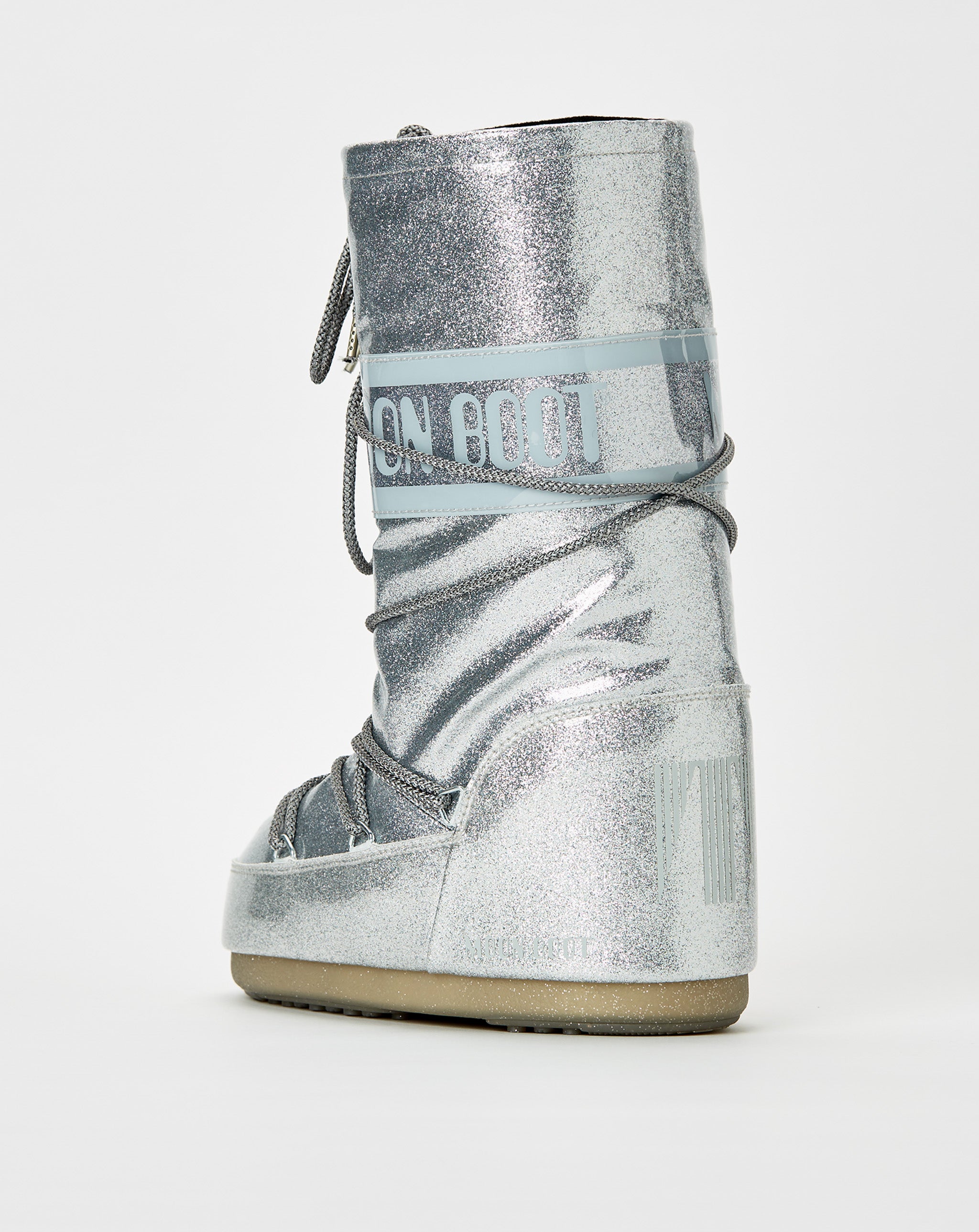 Moon Boot 000 Diamonds Hidden in His Shoes  - Cheap Urlfreeze Jordan outlet