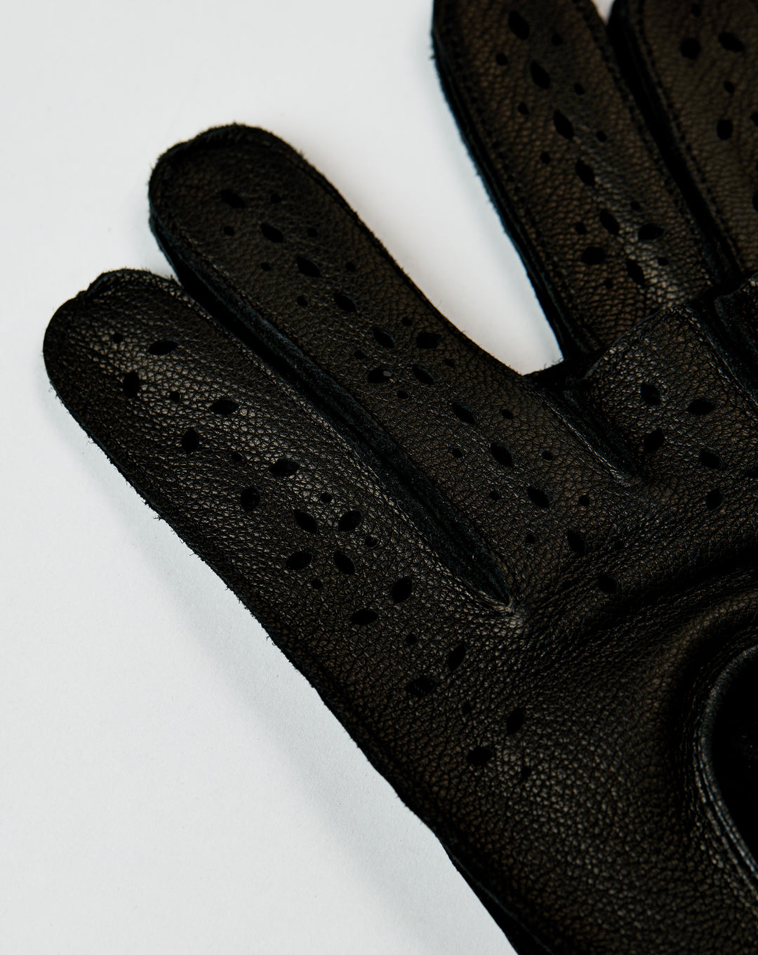 Simple Project Hollow Carved Driving Gloves - XHIBITION