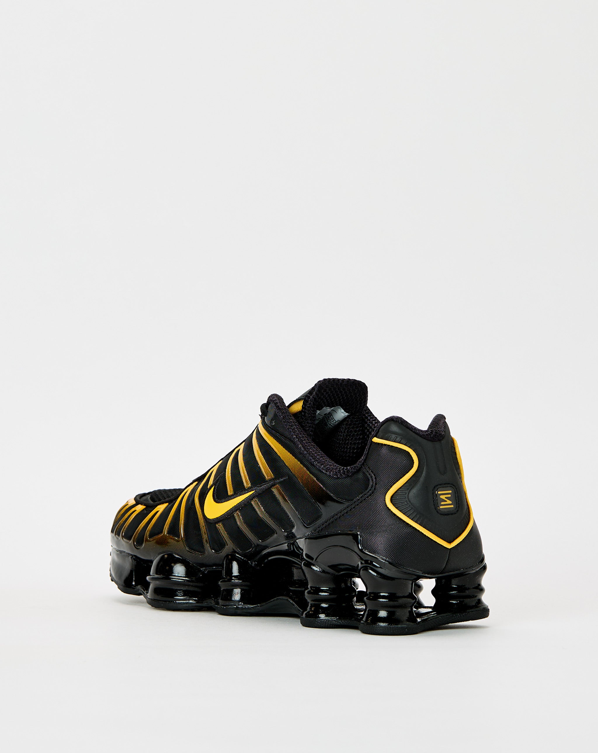 Shox TL – Xhibition