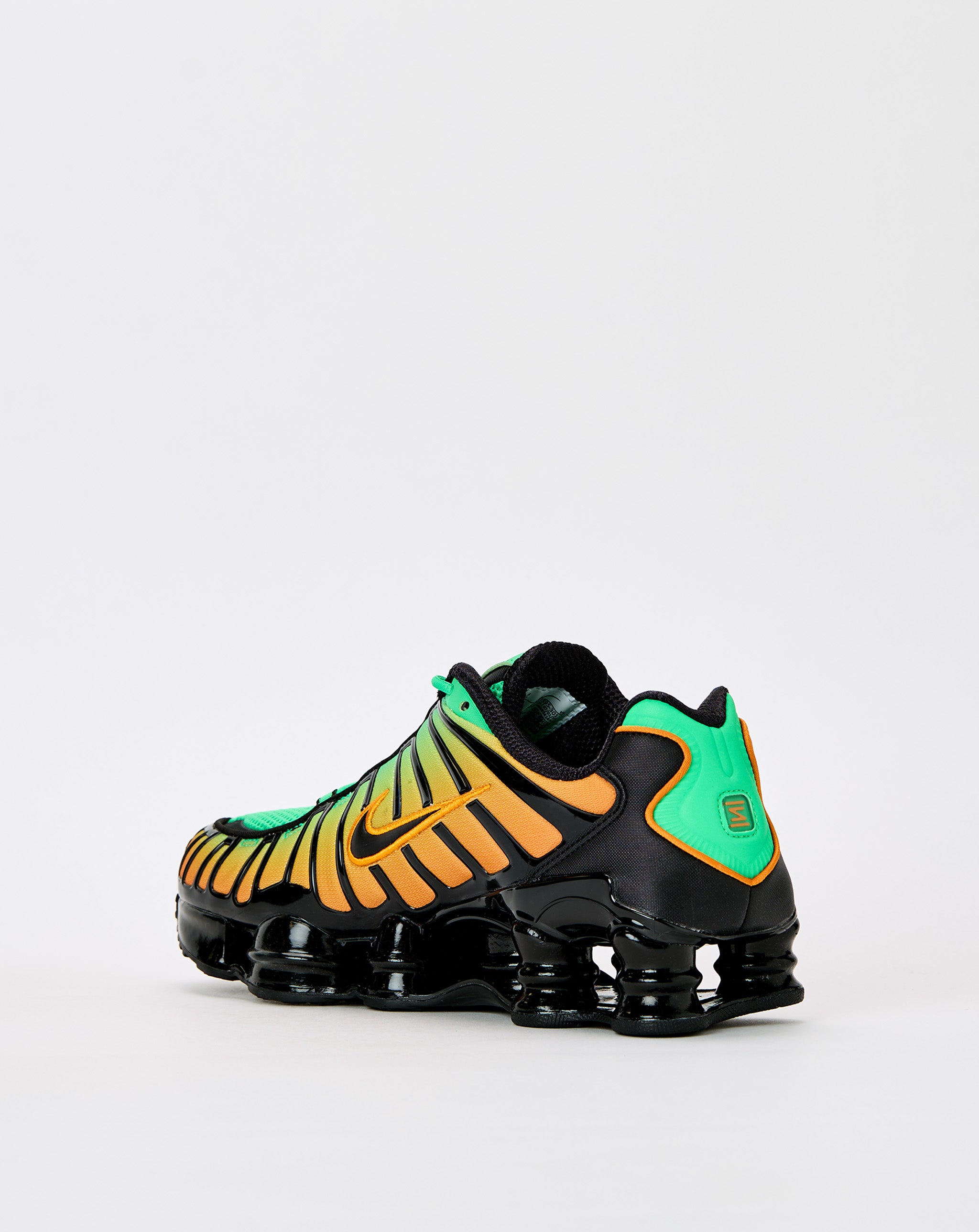 Shox TL – Xhibition