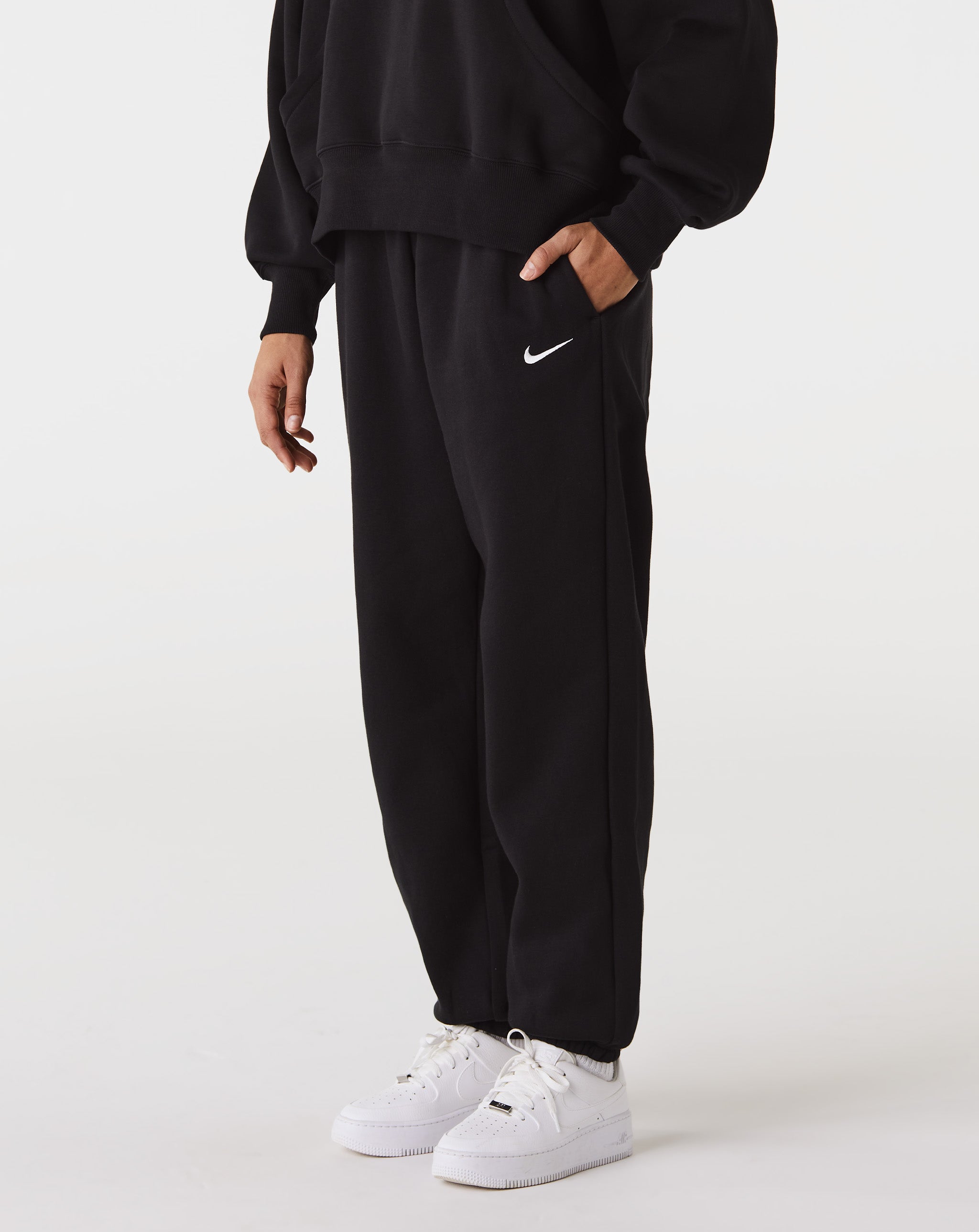 Nike Women's Phoenix Fleece High-Rise Oversized Pants  - XHIBITION
