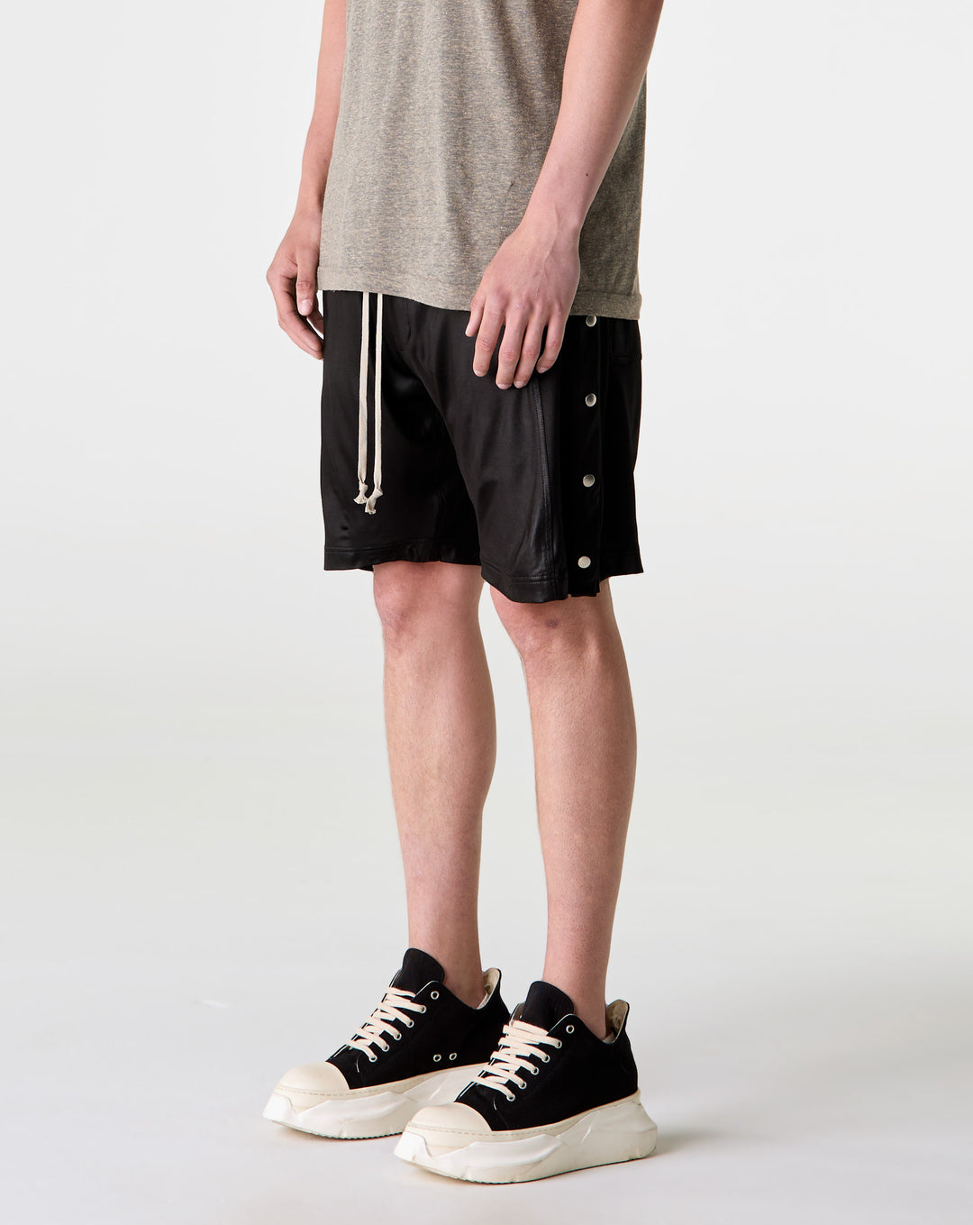 Wide Pusher Shorts