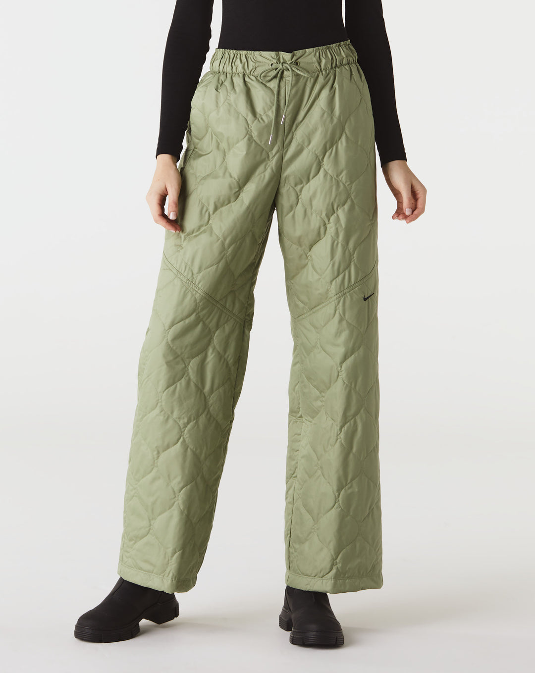Nike Women's Quilted High-Waisted Open Hem Pants  - XHIBITION