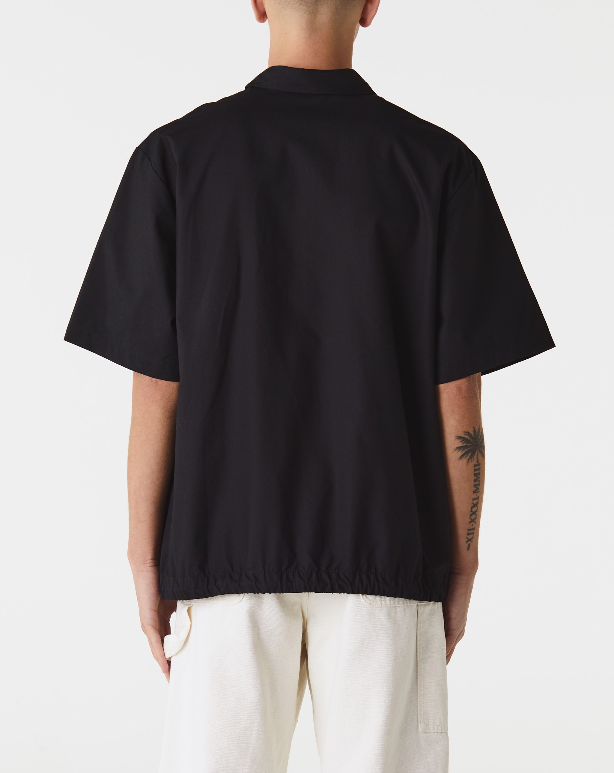 Nike Calvin Klein Jeans Big & Tall Grå t-shirt med smal passform och monogram-logga  - Cheap 127-0 Jordan outlet