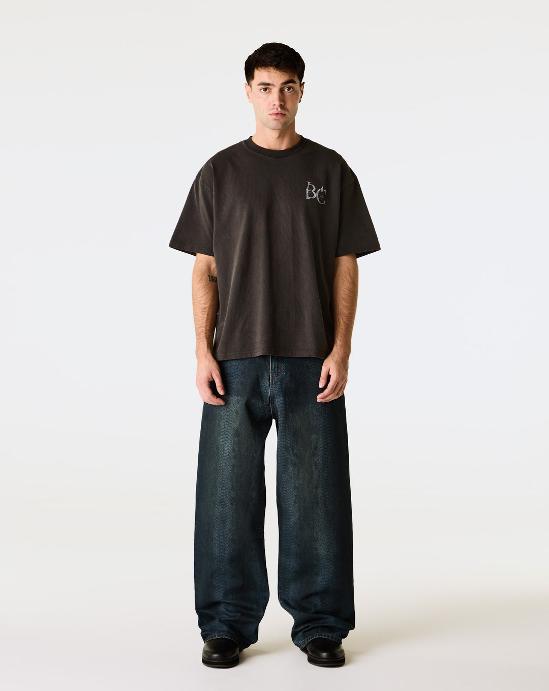 Basketcase Gallery Hang Loose T-Shirt - XHIBITION