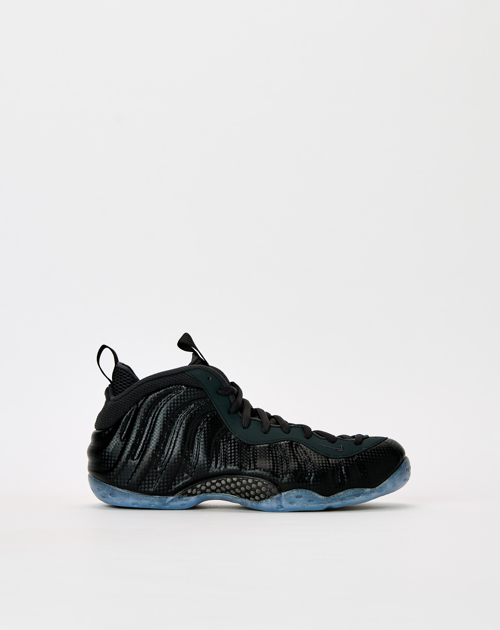 Nike Air Foamposite One 'Carbon Fiber' - XHIBITION