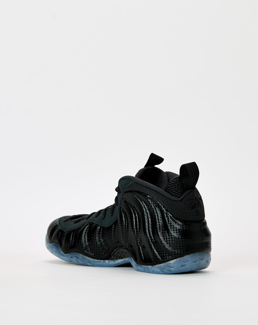 Nike Air Foamposite One 'Carbon Fiber' - XHIBITION