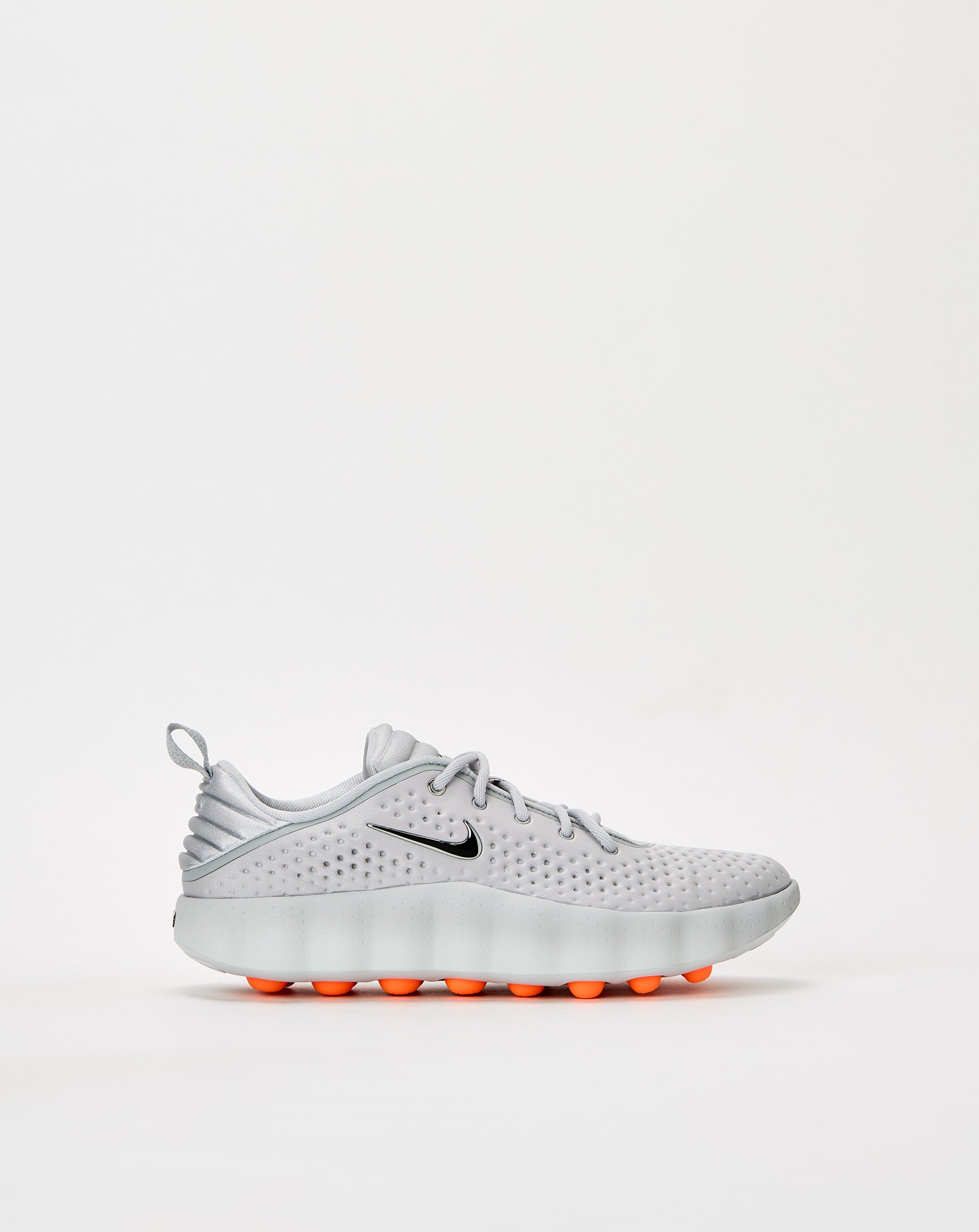 Nike Mind 002 - XHIBITION