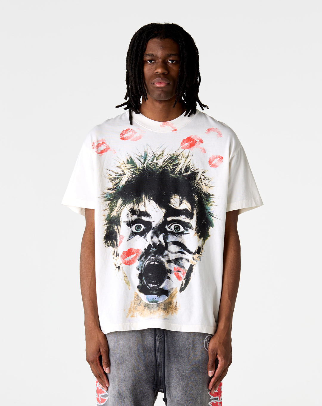 Hellstar Kisses T-Shirt - XHIBITION