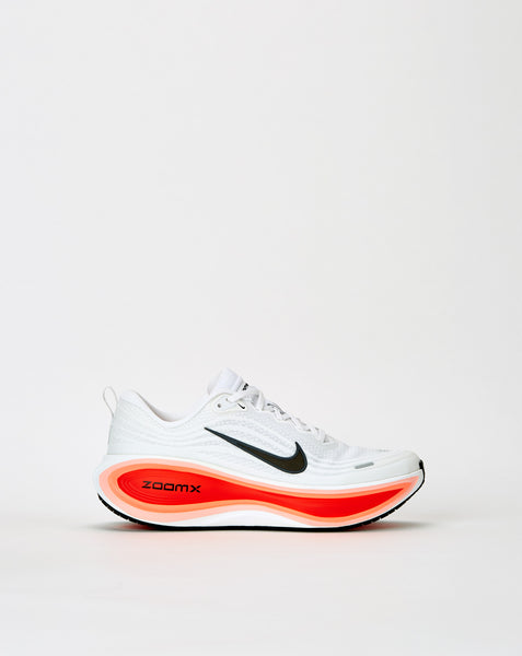 Vomero Plus – Xhibition