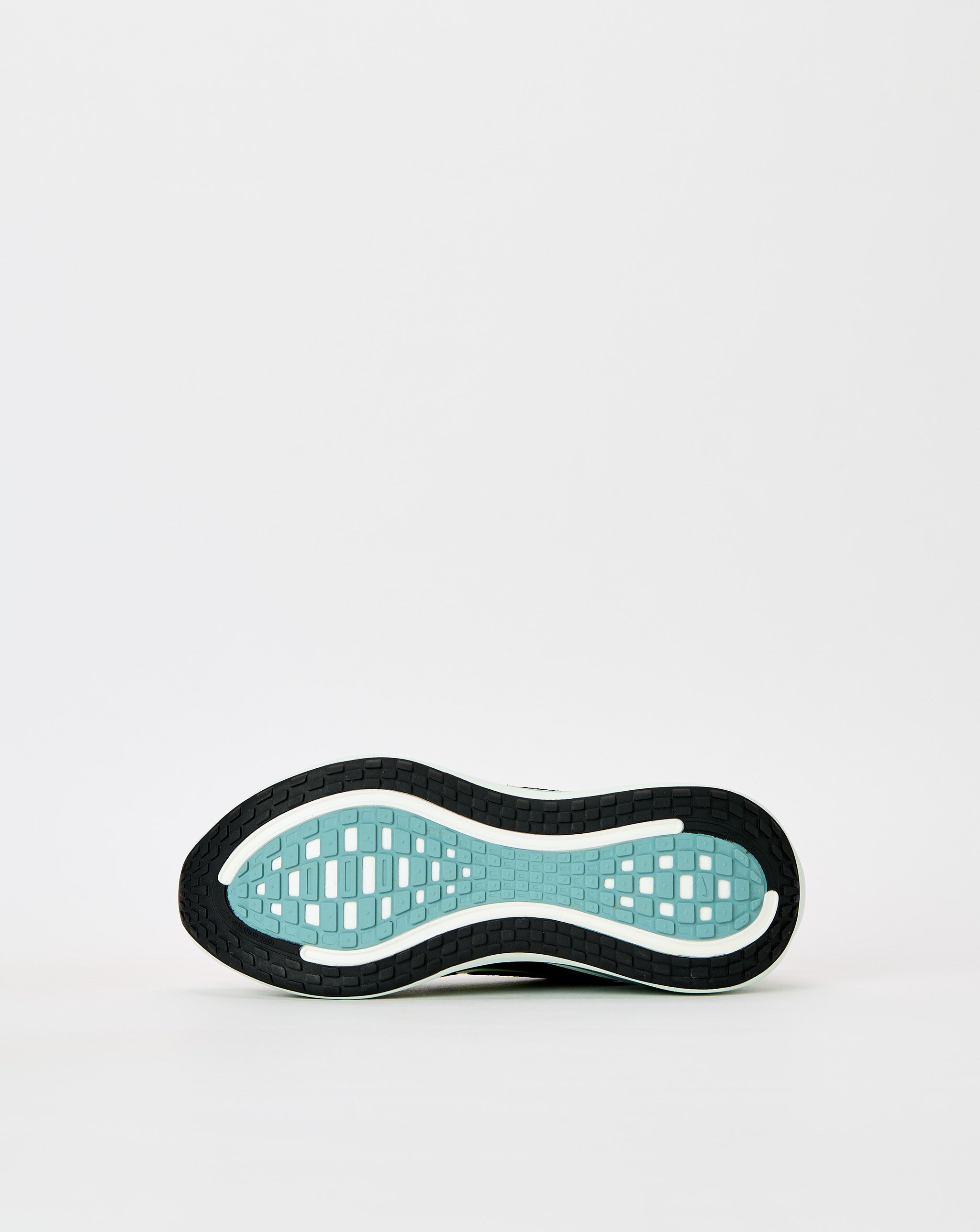 Nike Vomero Plus - XHIBITION