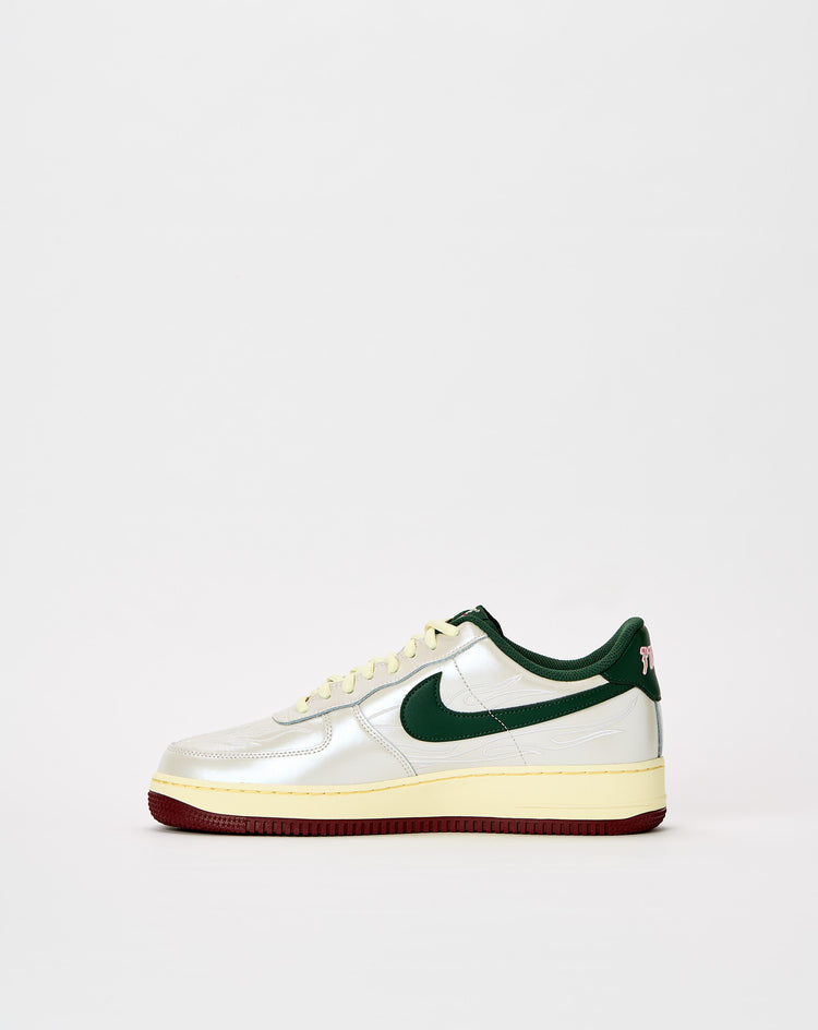 Nike Air Force 1 '07 LV8 - XHIBITION