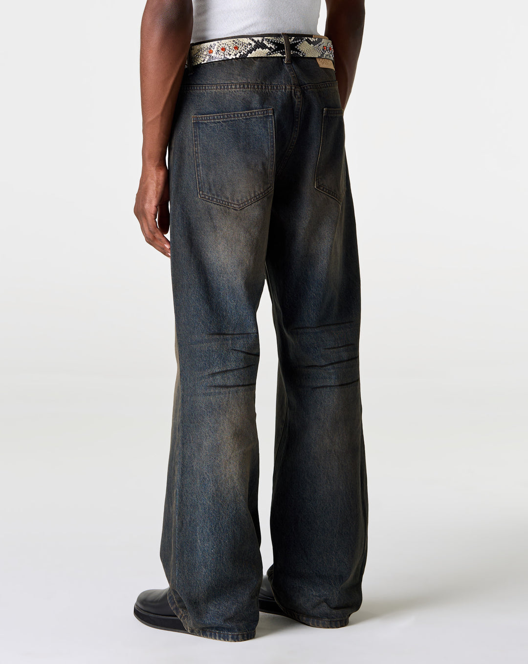 Lax Straight Cut Denim