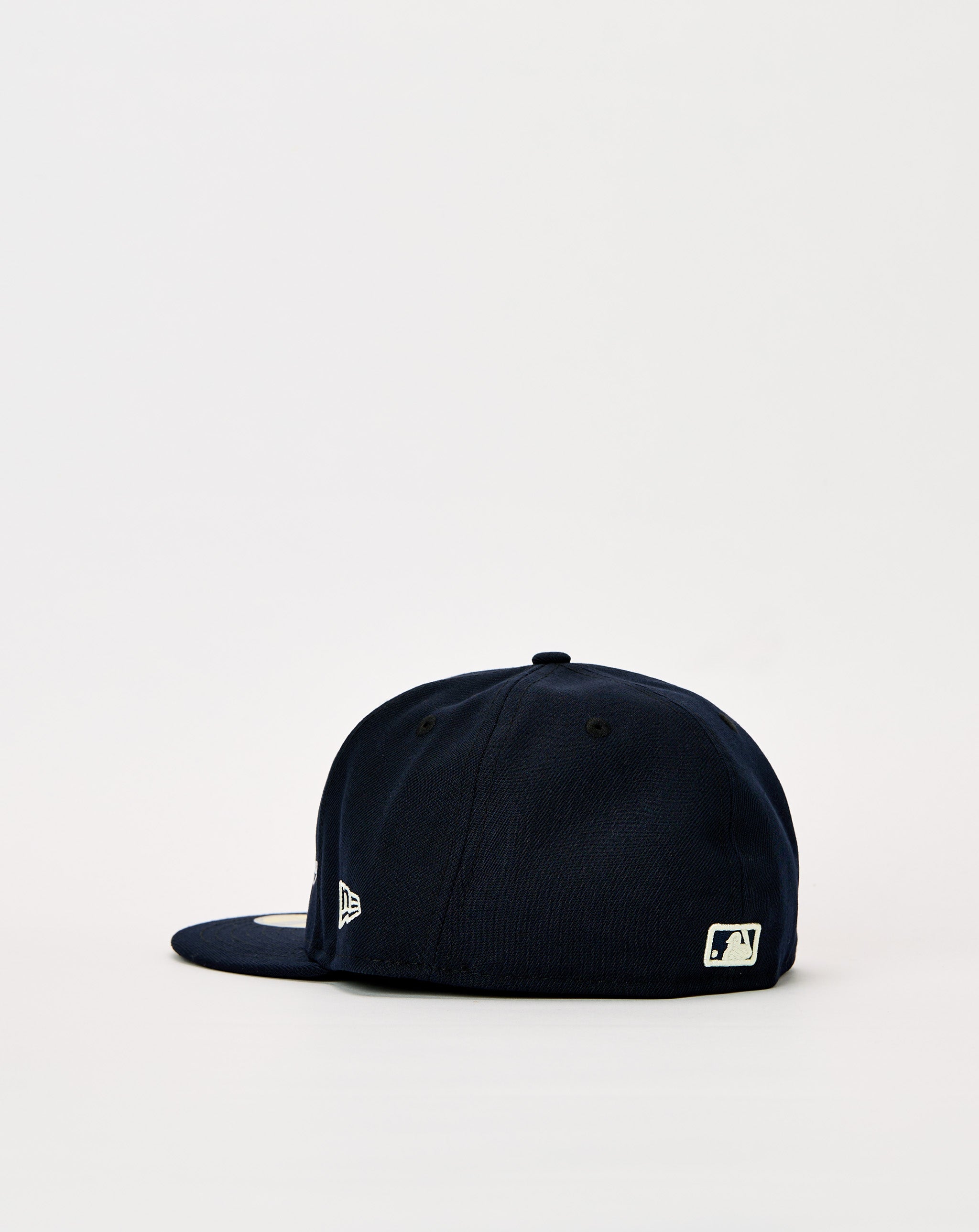 Basketcase Gallery Twins Fitted Cap - XHIBITION