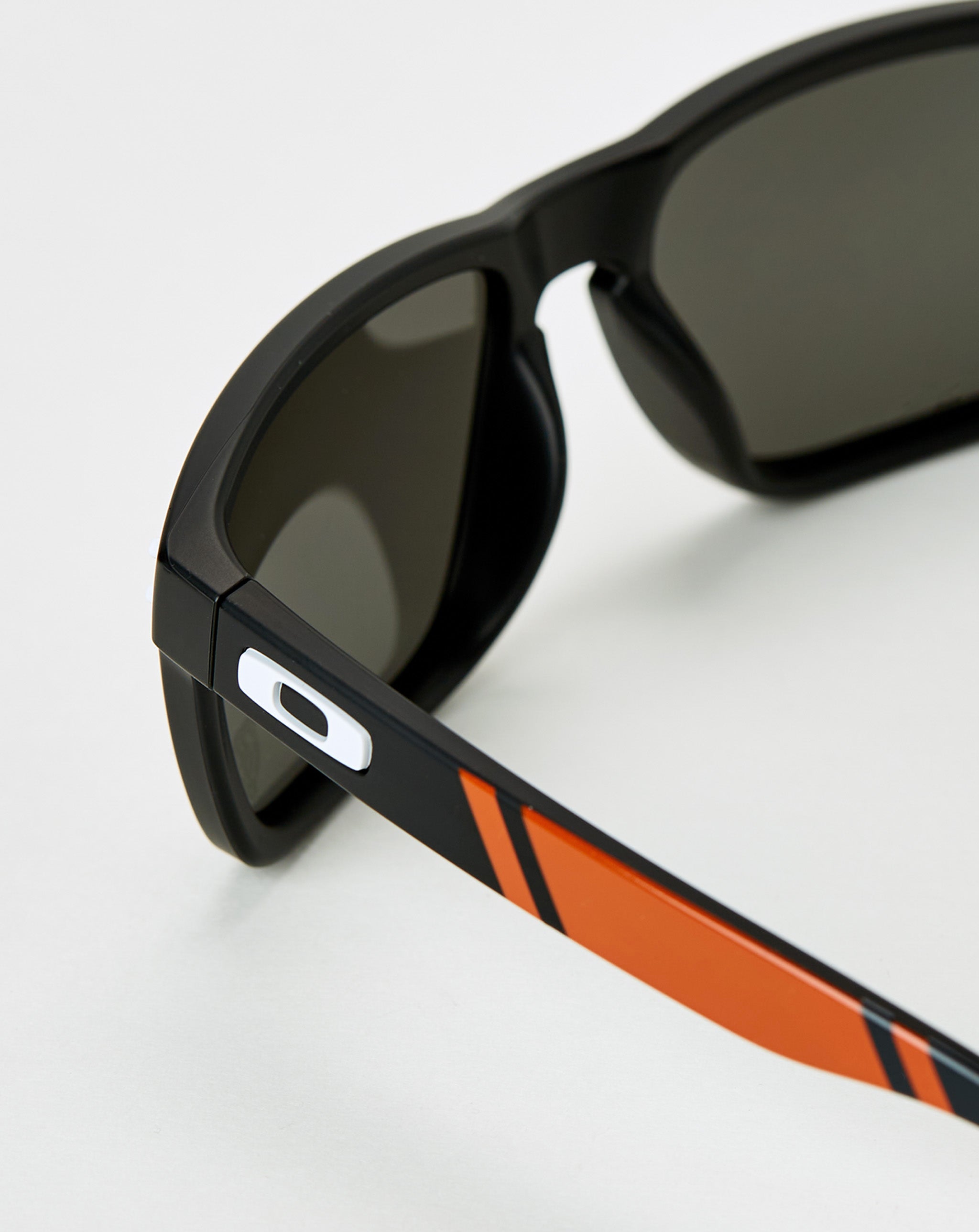 Oakley MK1027 12026G Cabo sunglasses Black Gunmetal Mirror Lens;  - Cheap Erlebniswelt-fliegenfischen Jordan outlet