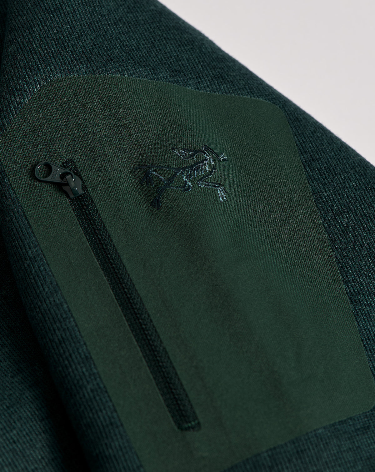 Arc'teryx Covert Pullover Hoodie - XHIBITION