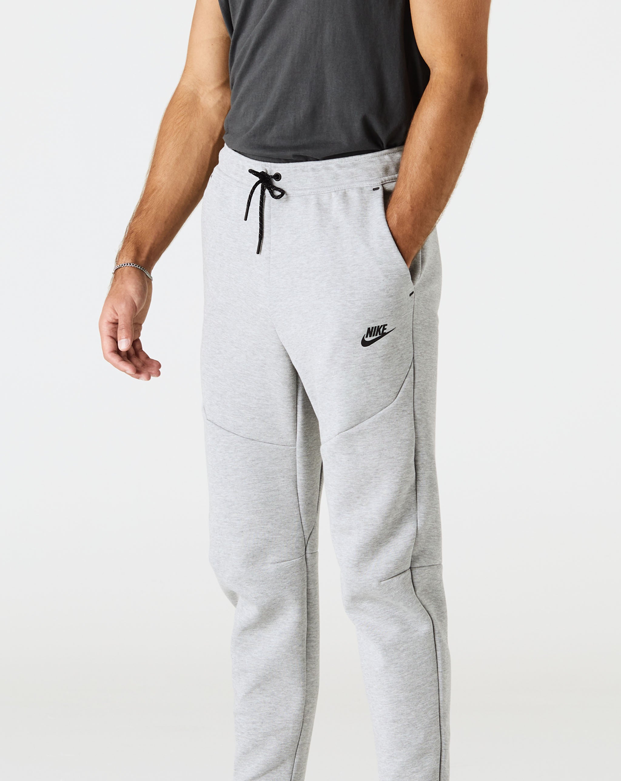 Nike Versace Jeans Couture velvet-effect logo-patch T-Shirt  - Cheap Erlebniswelt-fliegenfischen Jordan outlet